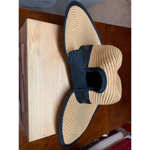 Vince Camuto Sun Hat - Picture 3 of 4